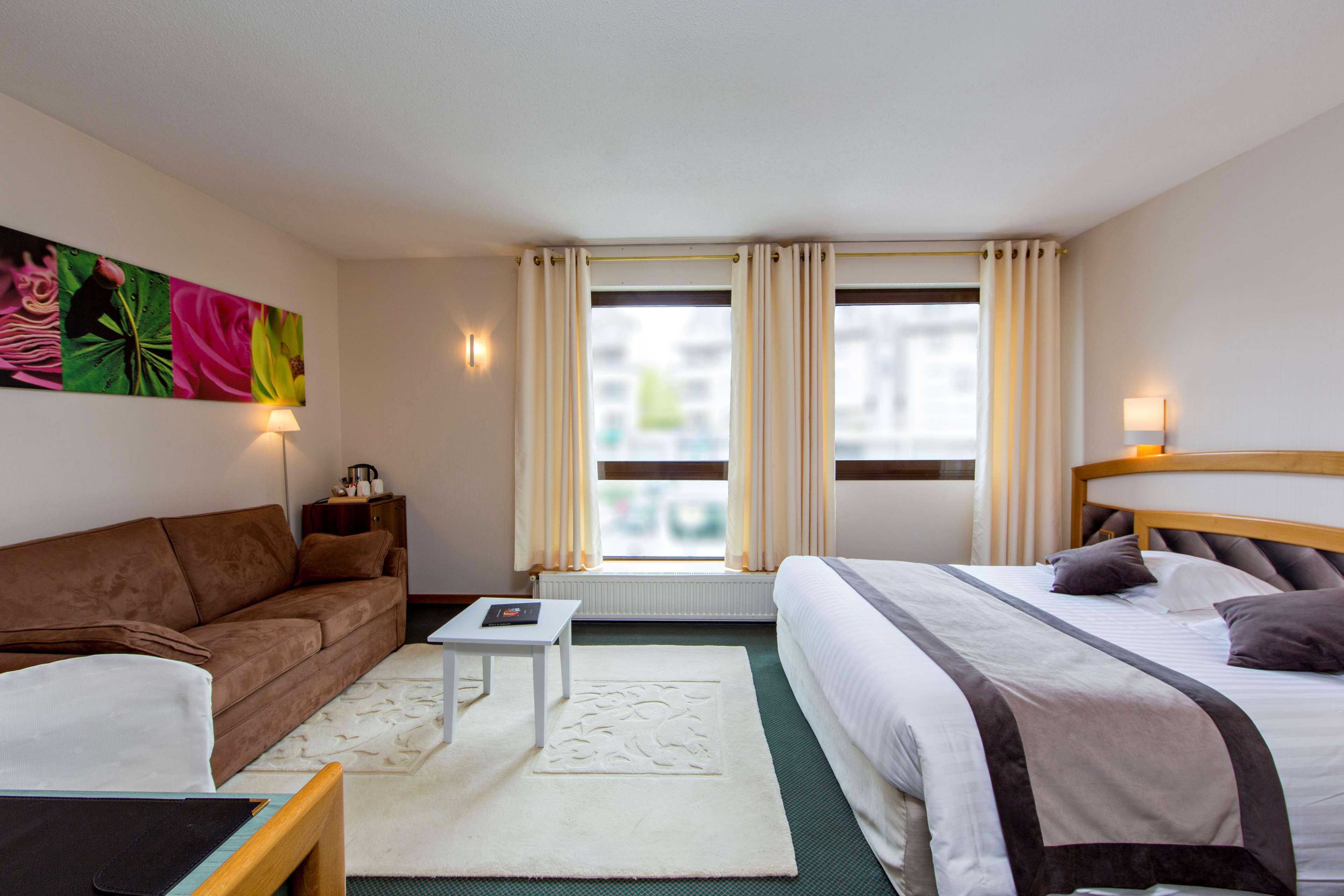 Best Western Le Relais De Laguiole Hotel & Spa Exterior photo
