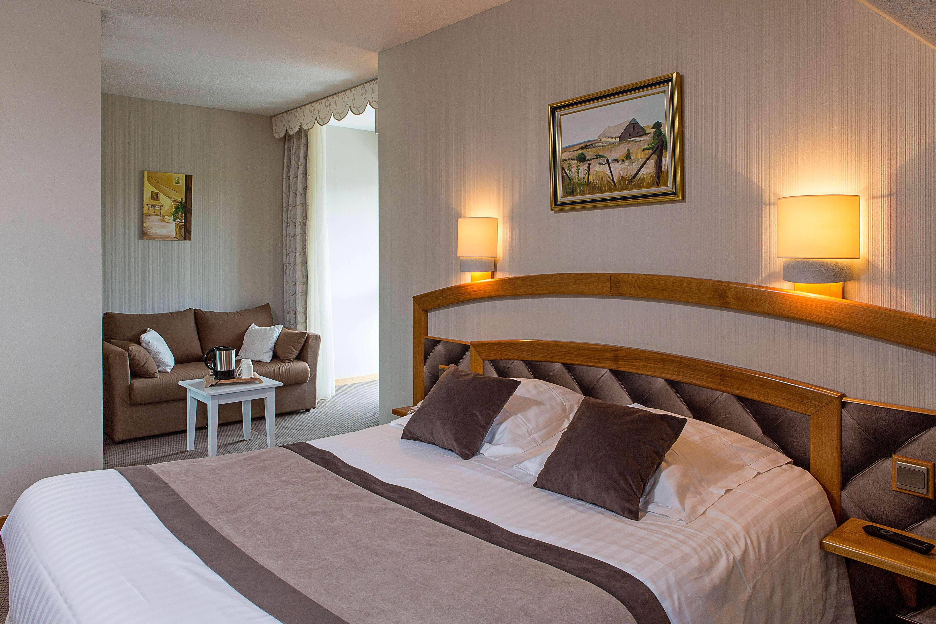 Best Western Le Relais De Laguiole Hotel & Spa Exterior photo