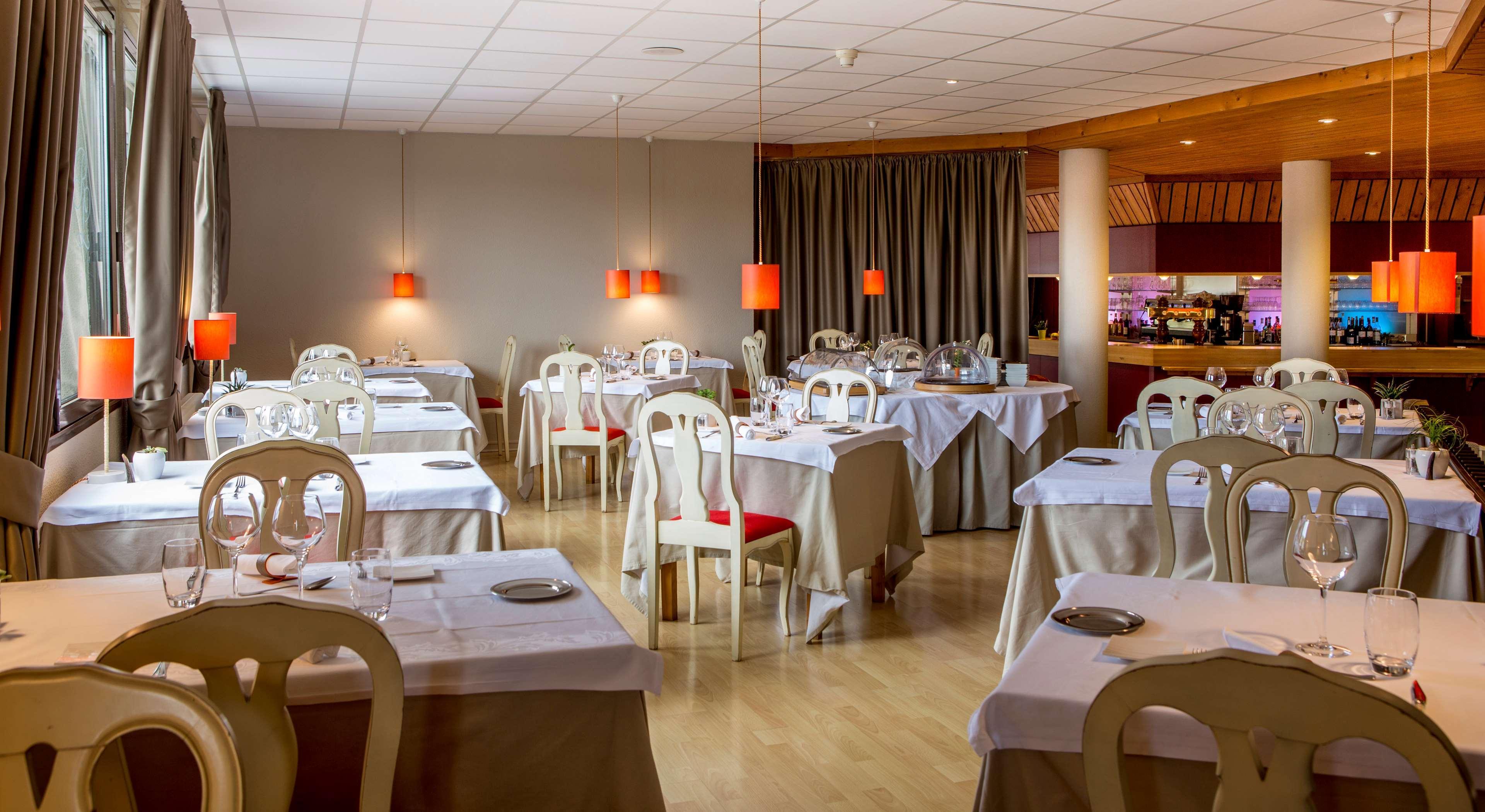 Best Western Le Relais De Laguiole Hotel & Spa Exterior photo
